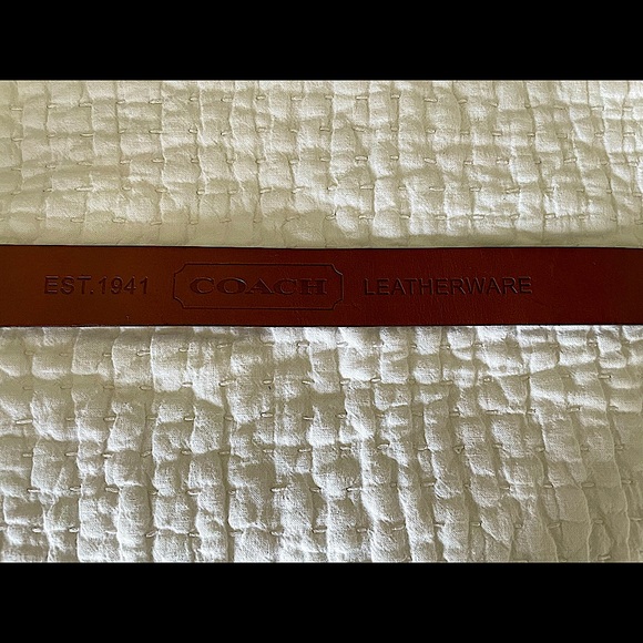 Coach Leather Belt. GORGEOUS! see pics! - Picture 3 of 5
